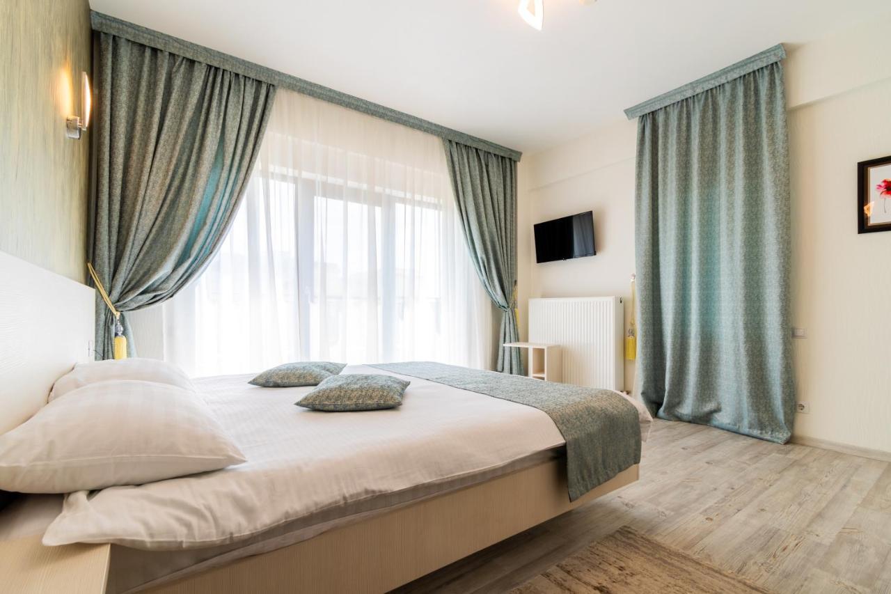 Hotel Bulevard Râmnicu Vâlcea Εξωτερικό φωτογραφία
