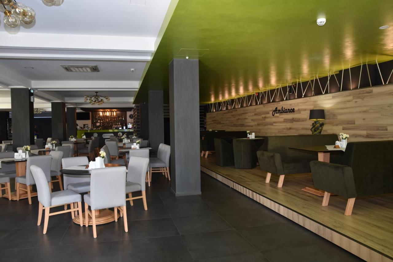 Hotel Bulevard Râmnicu Vâlcea Εξωτερικό φωτογραφία