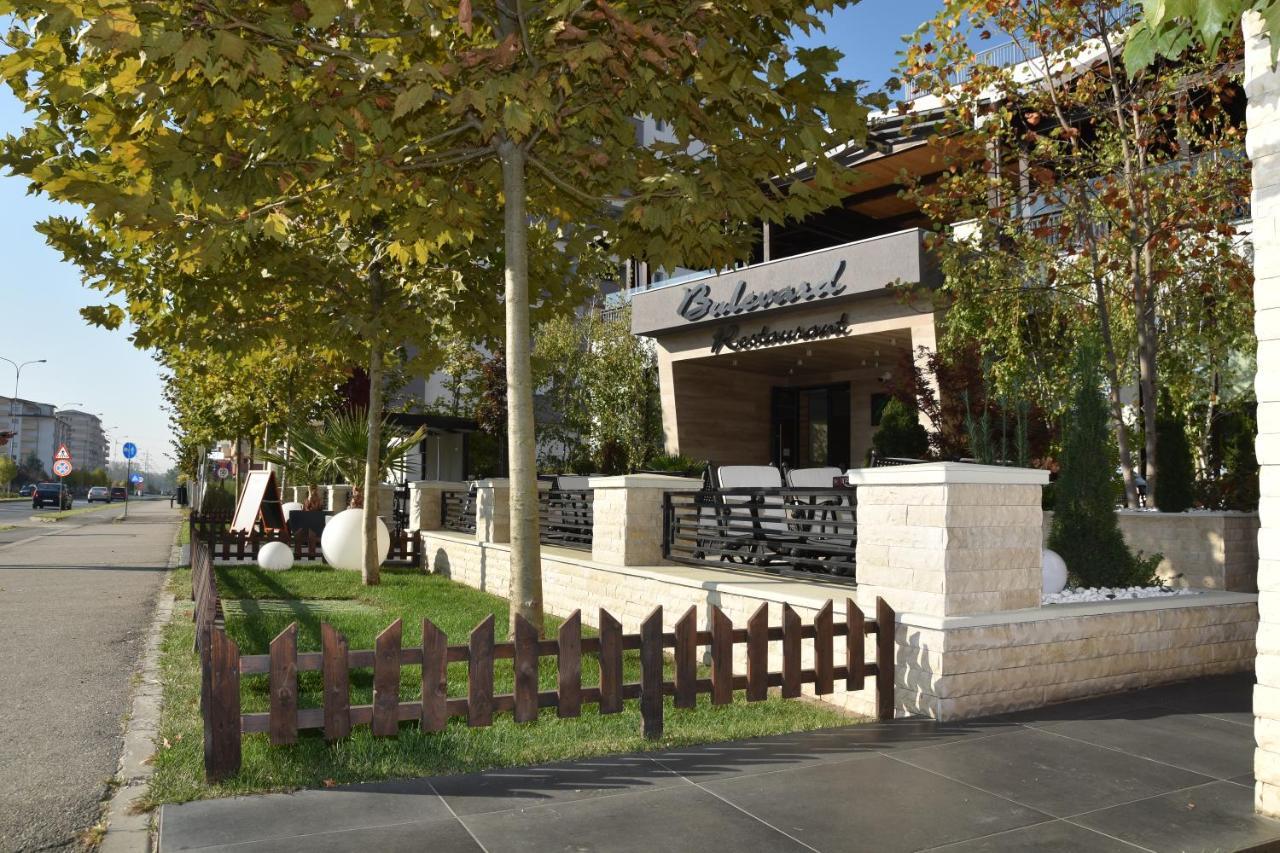Hotel Bulevard Râmnicu Vâlcea Εξωτερικό φωτογραφία